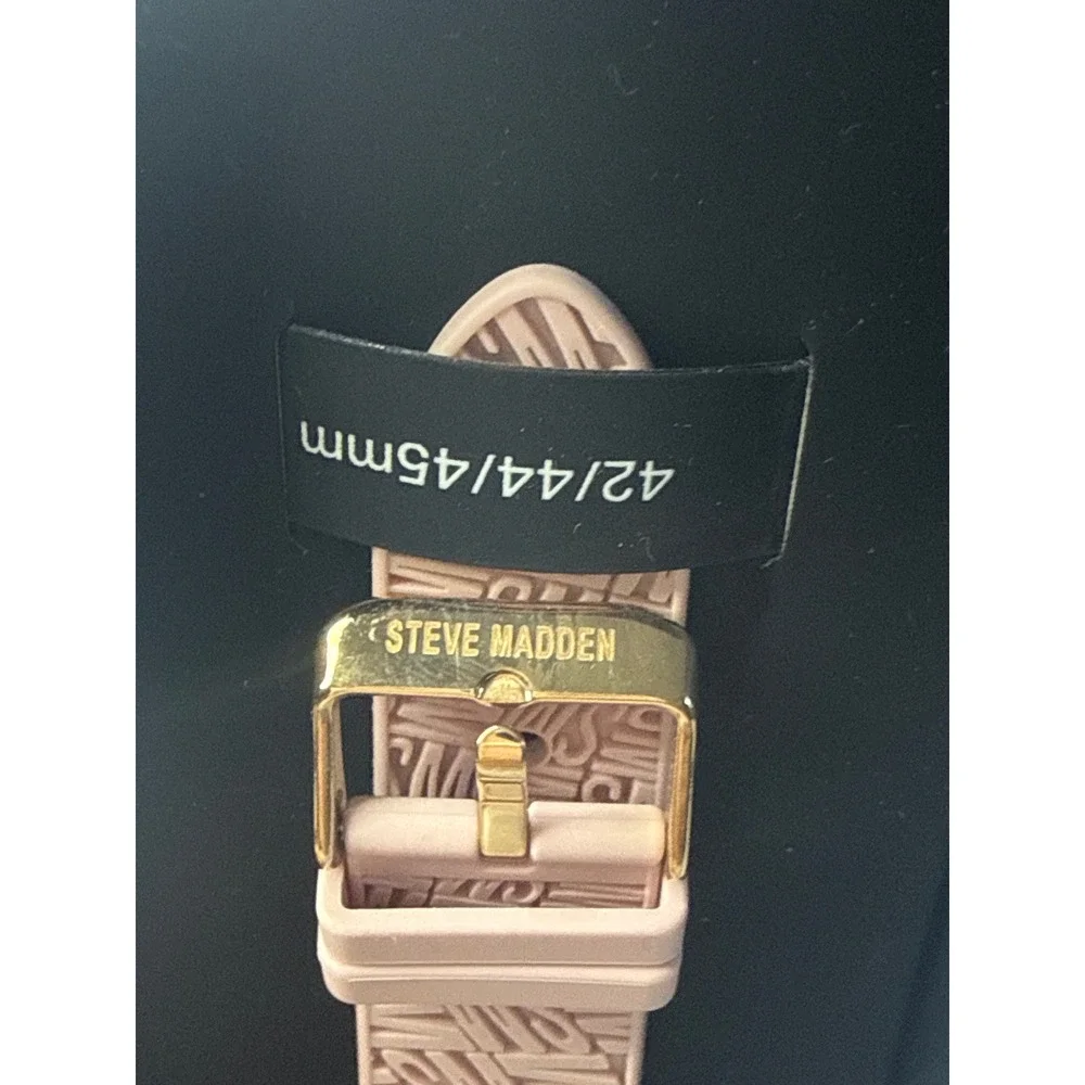 Steve Madden Apple Watch Band 42/44/45mm Pink Silicone Logo Rose Gold Buckle